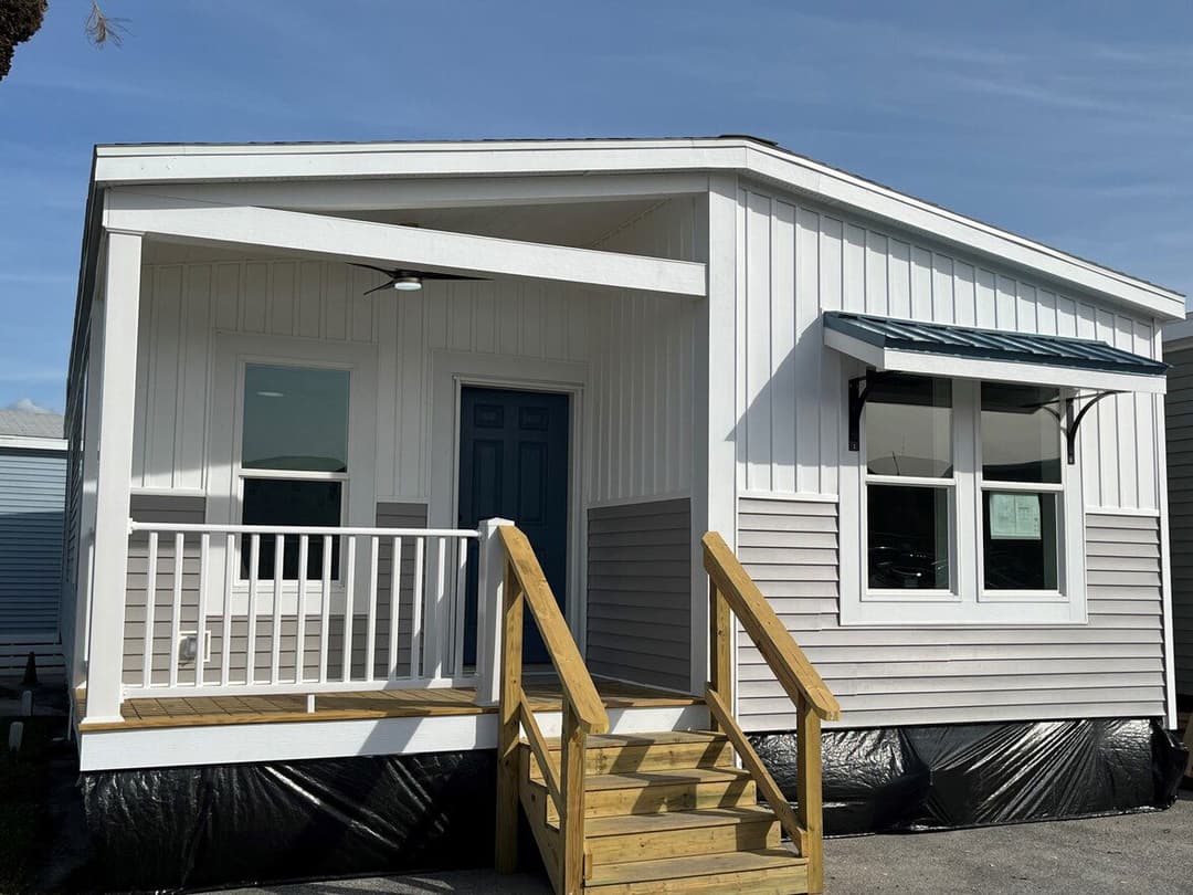 The hayden | 24442a | hud elevation and exterior home features