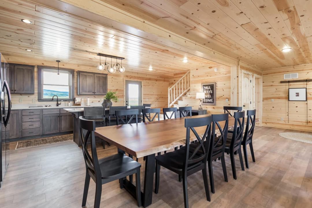 Canyon lodge 2652 interior home features