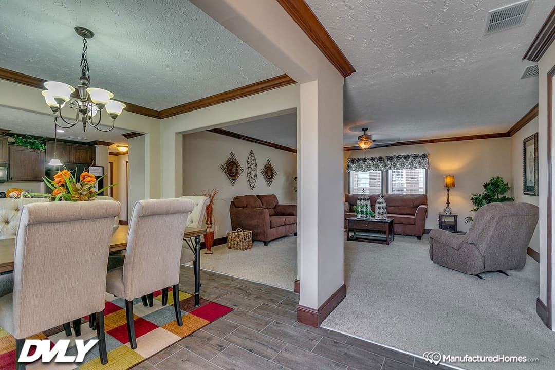 Brooks pointe interior home features