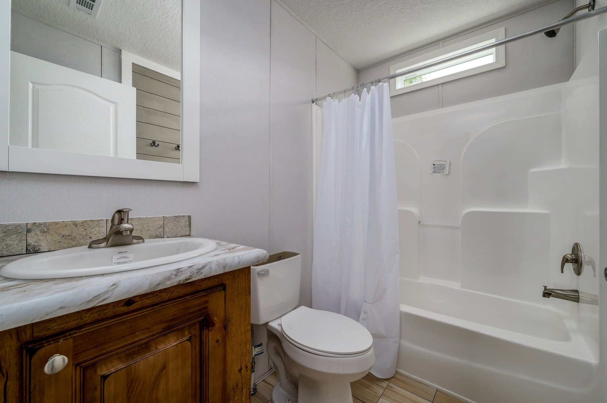 Captiva bathroom home features
