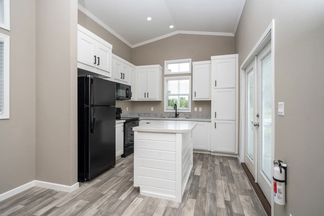 The glacier | 11351g | ansi kitchen home features