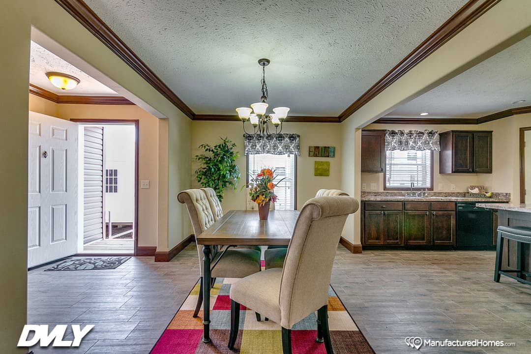 Brooks pointe interior home features