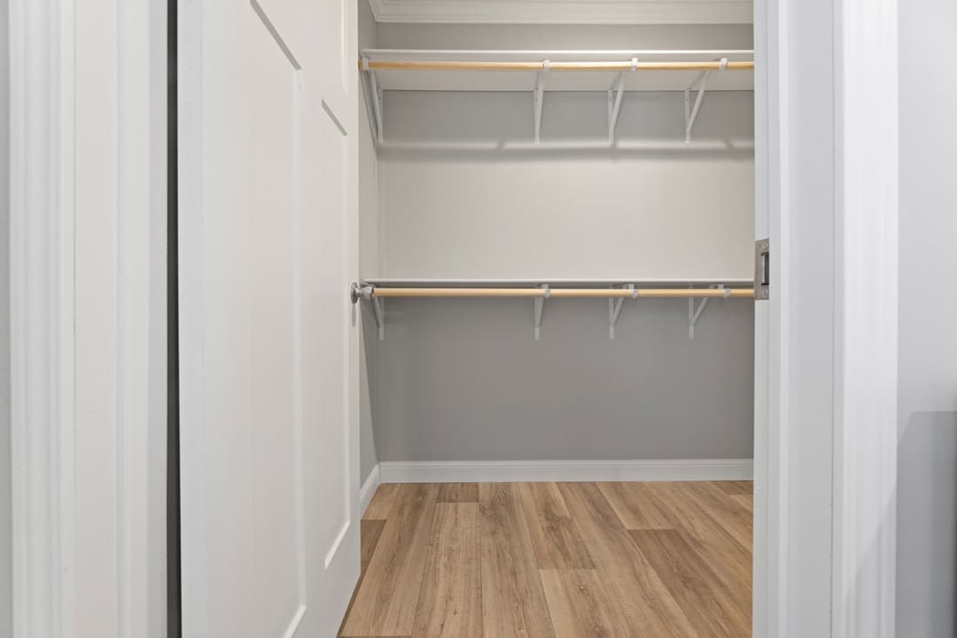 Cumberland duplex bedroom home features