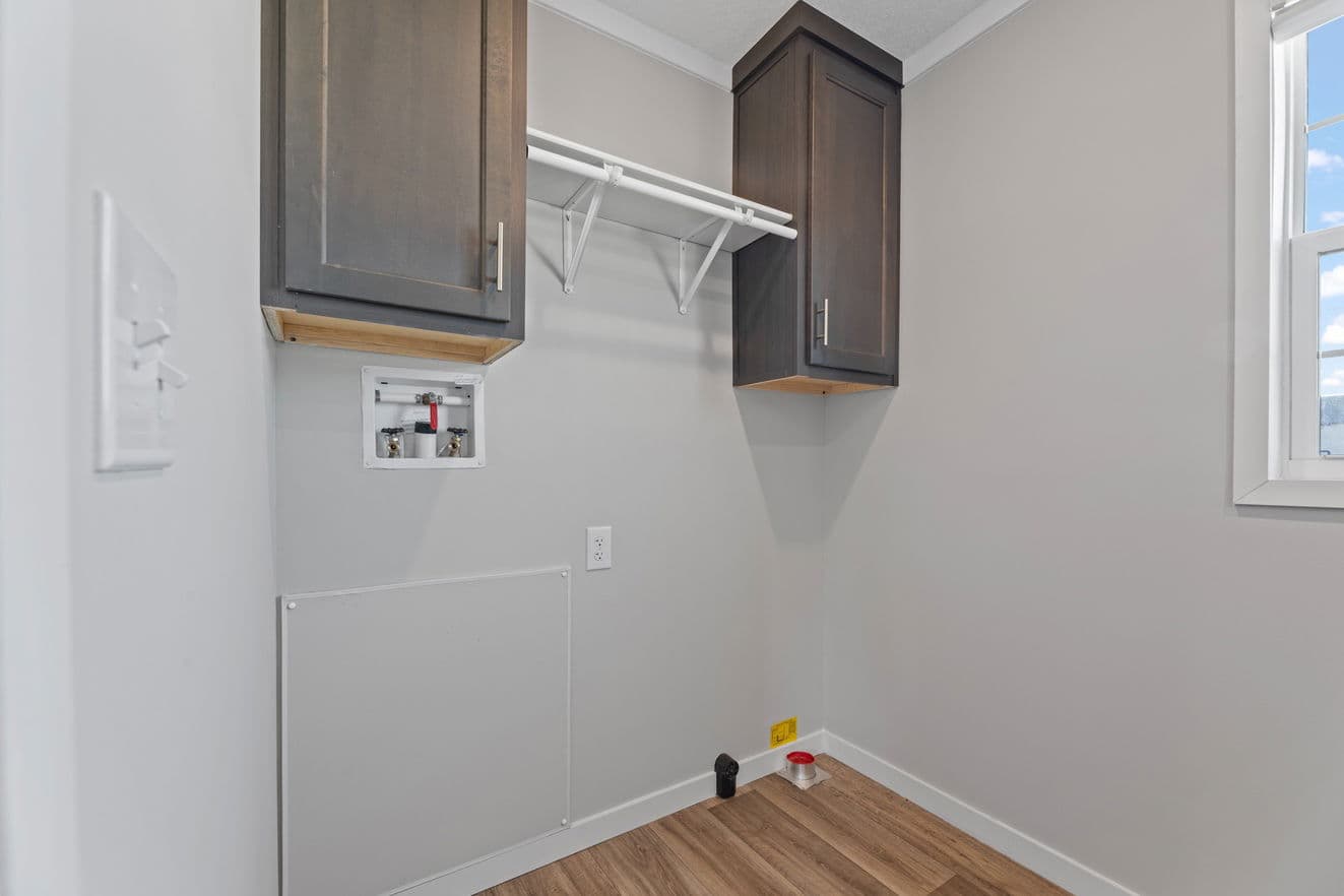 The helix | 16763n | hud interior home features