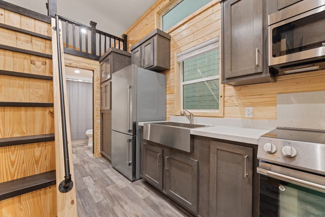 The parkview | 13291p | ansi kitchen home features