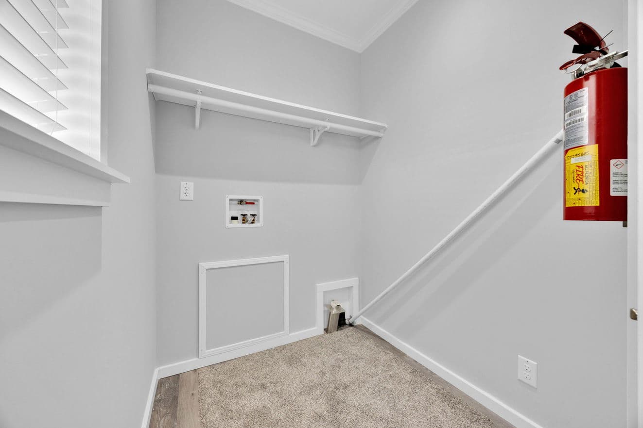 The quinn | 30523a | hud interior home features