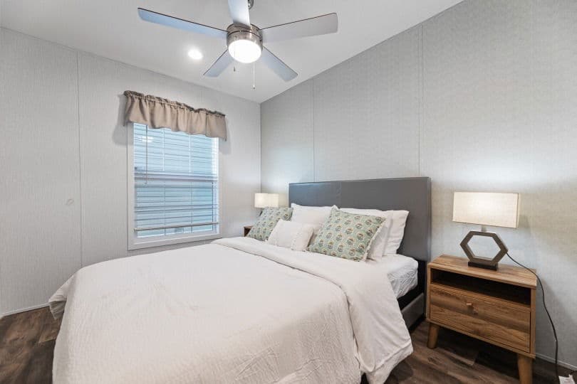 The palmetto rose bedroom home features