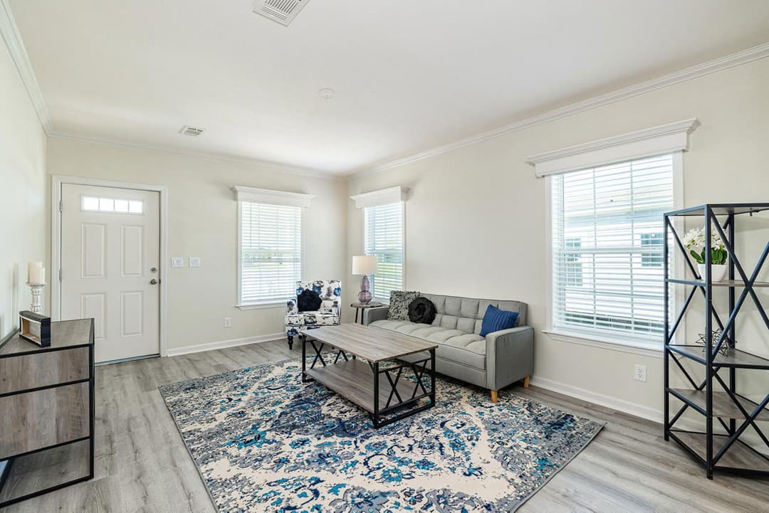 Silver springs 5006n interior home features