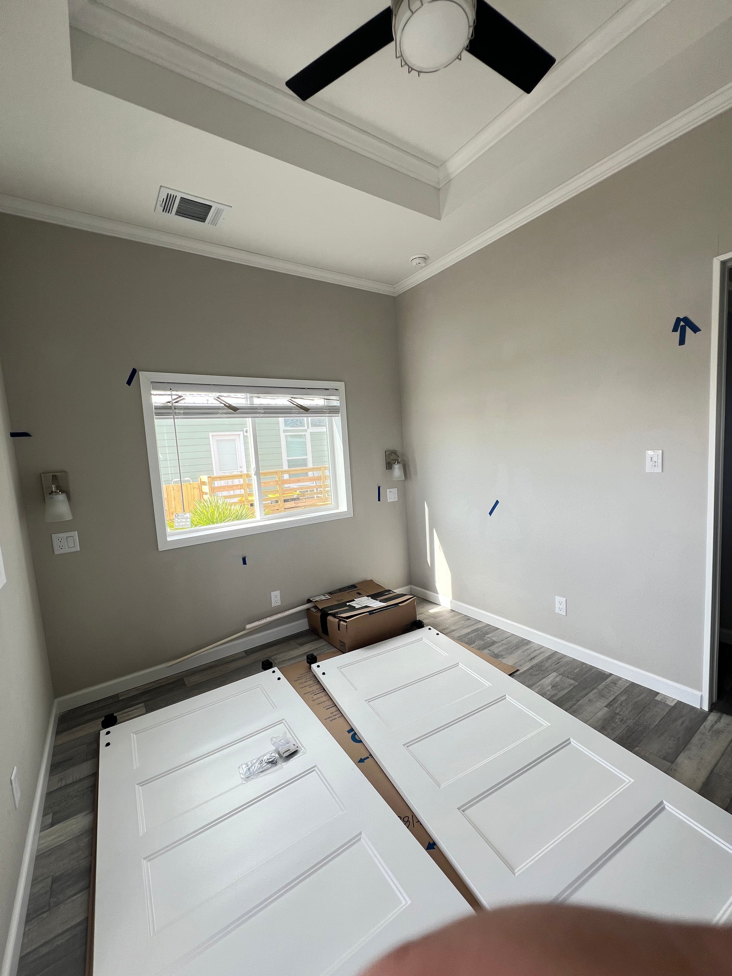 Hawk elite 13381d interior and bedroom home features