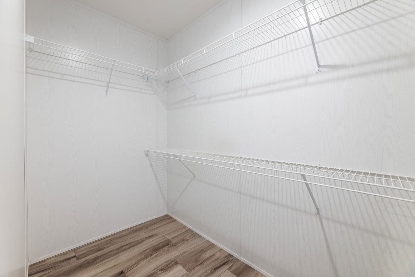 The atmos | 28603n | hud interior home features