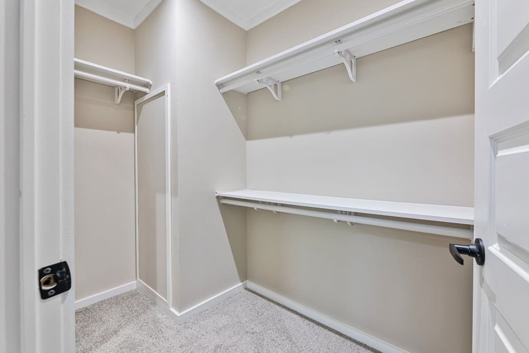 The pierce | 28562a | hud bedroom home features