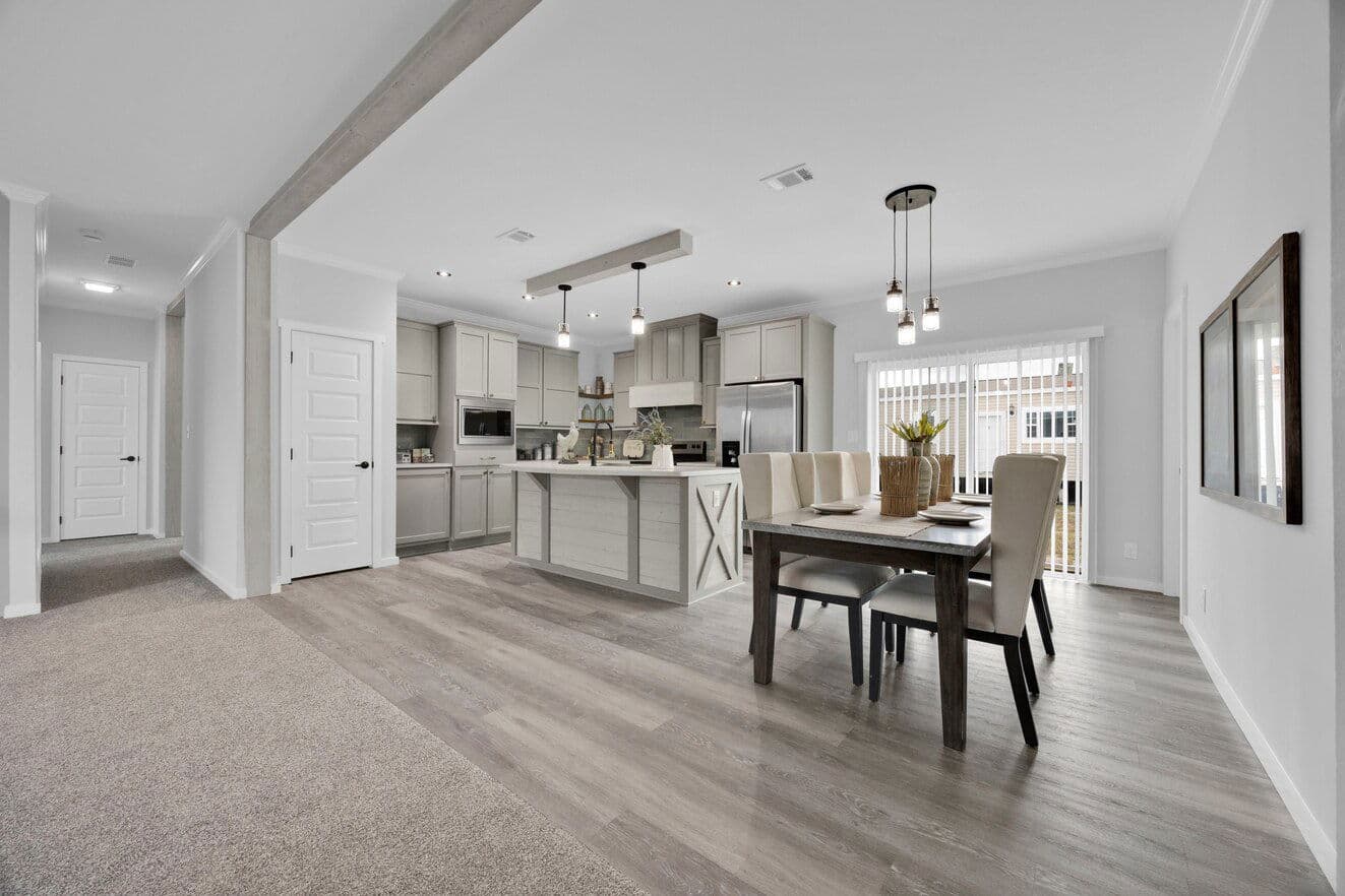 The quinn | 30523a | hud interior home features