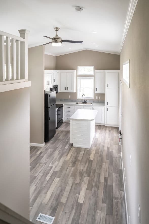 The glacier | 11351g | ansi interior home features