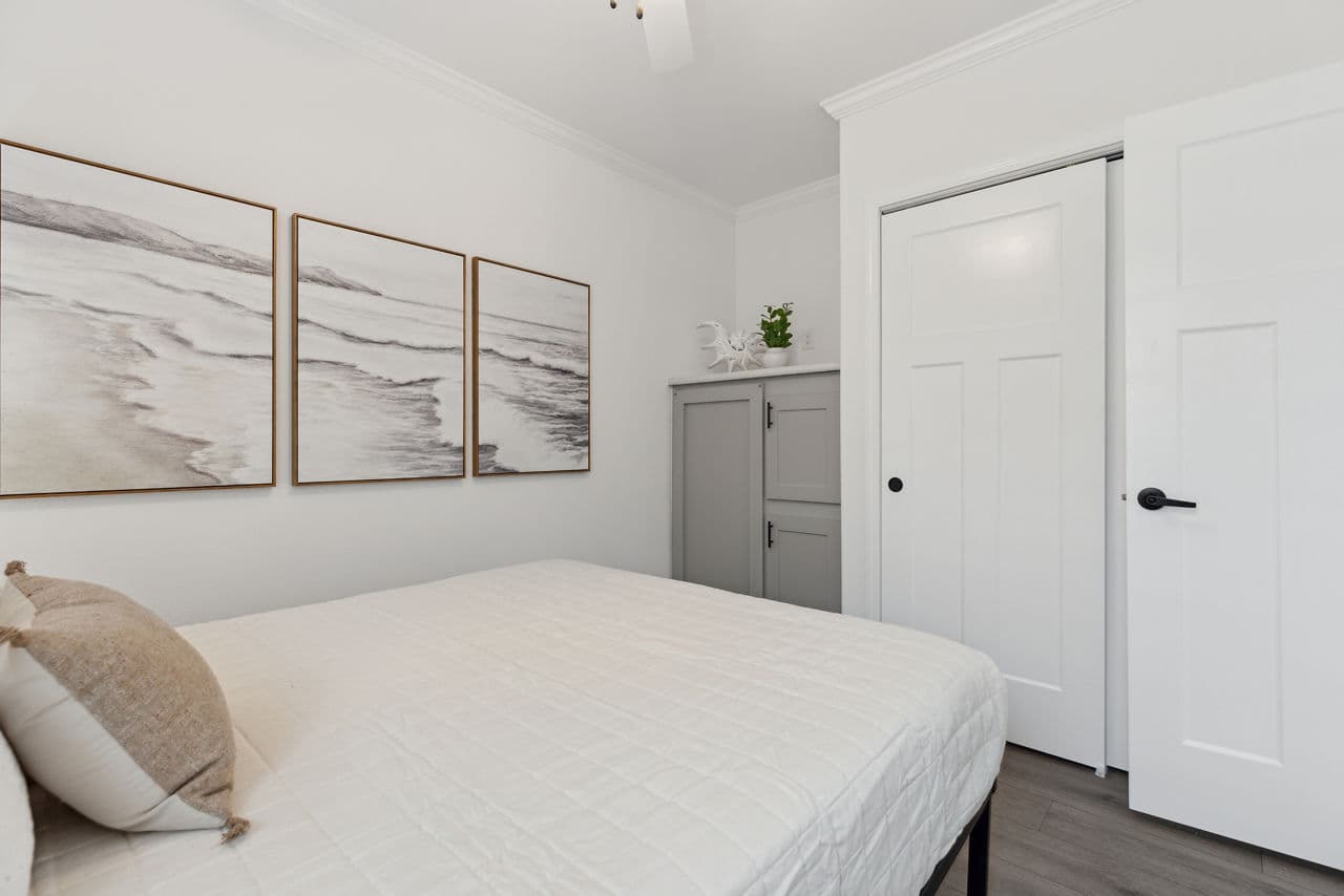 Calloway 239 bedroom home features