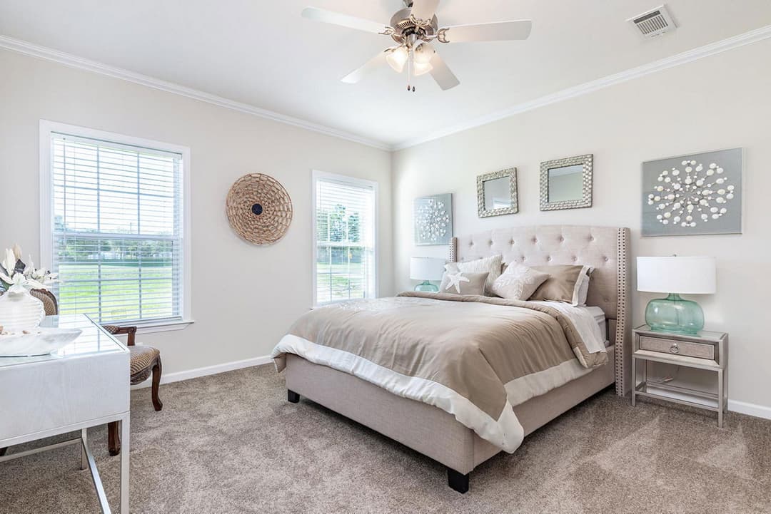 Silver springs 5351 bedroom home features