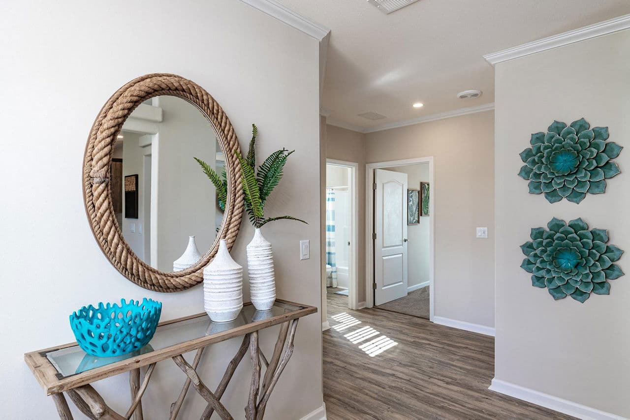 Silver springs 5351 interior home features