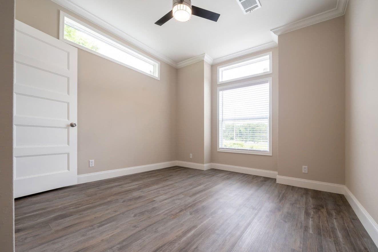 The chariot | 24442a | hud bedroom home features