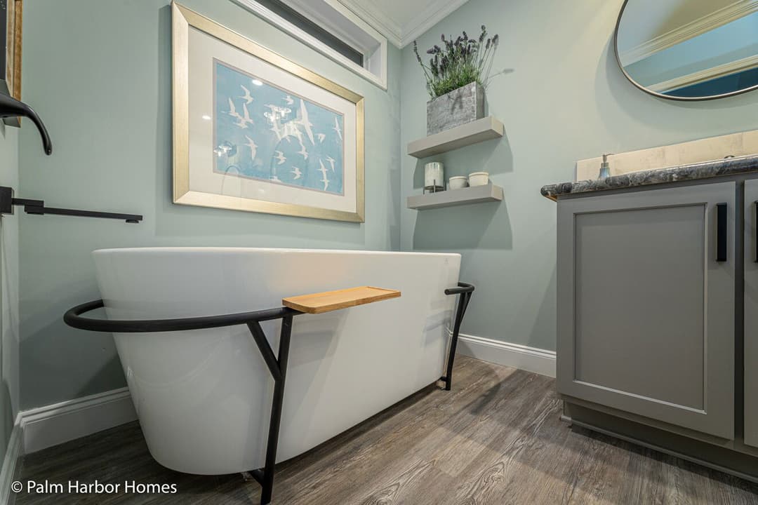 Tradewinds ii 40684c bathroom home features