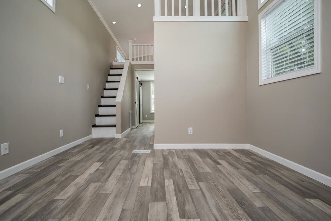 The glacier | 11351g | ansi interior home features