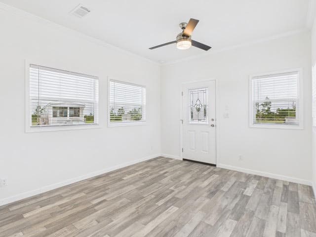 Matilda | ac12401a | hud interior home features