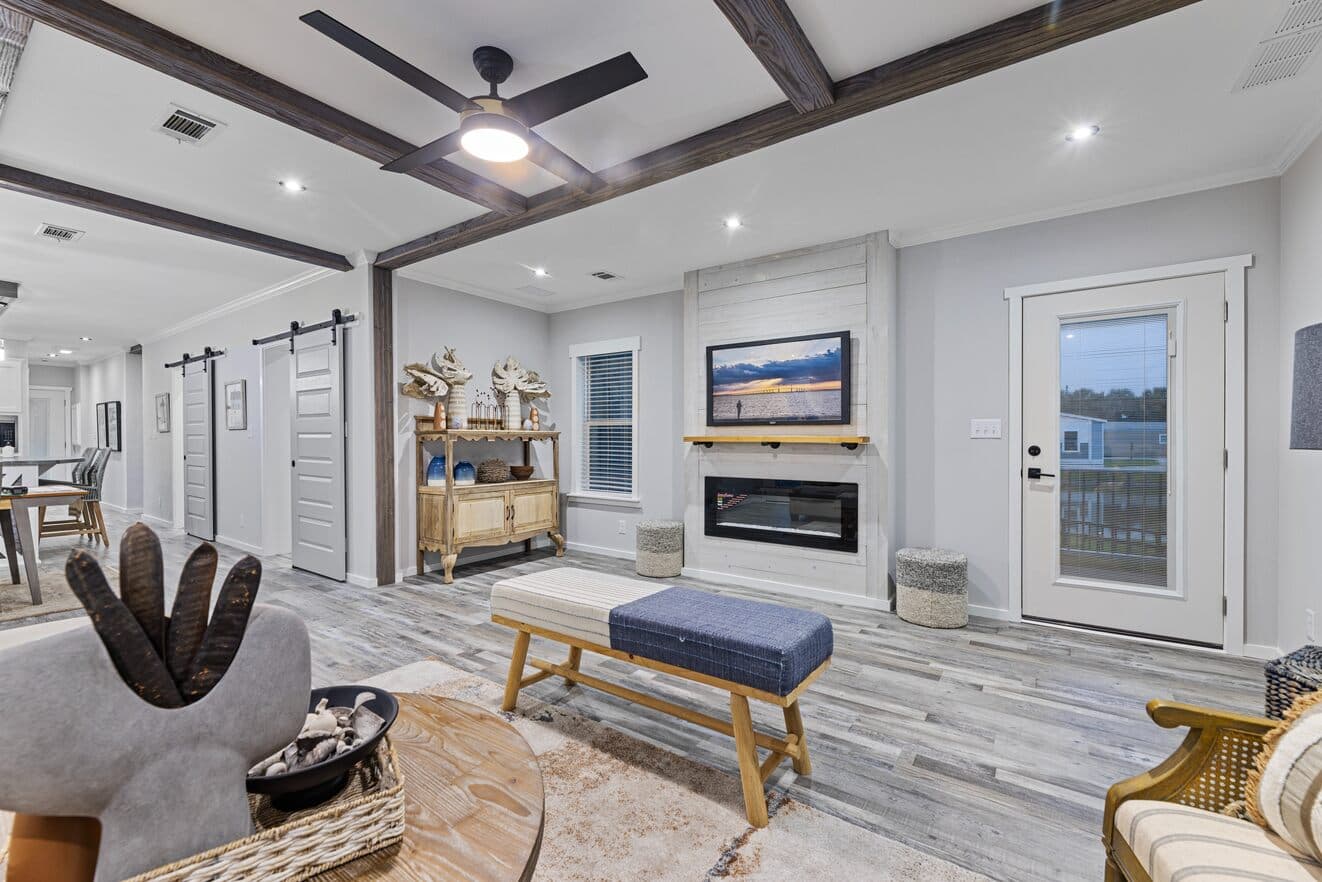 The davan | 28683a | hud interior home features