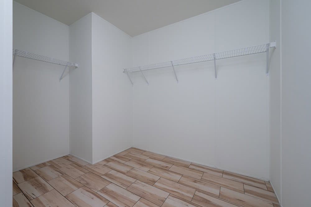 Tortuga interior home features