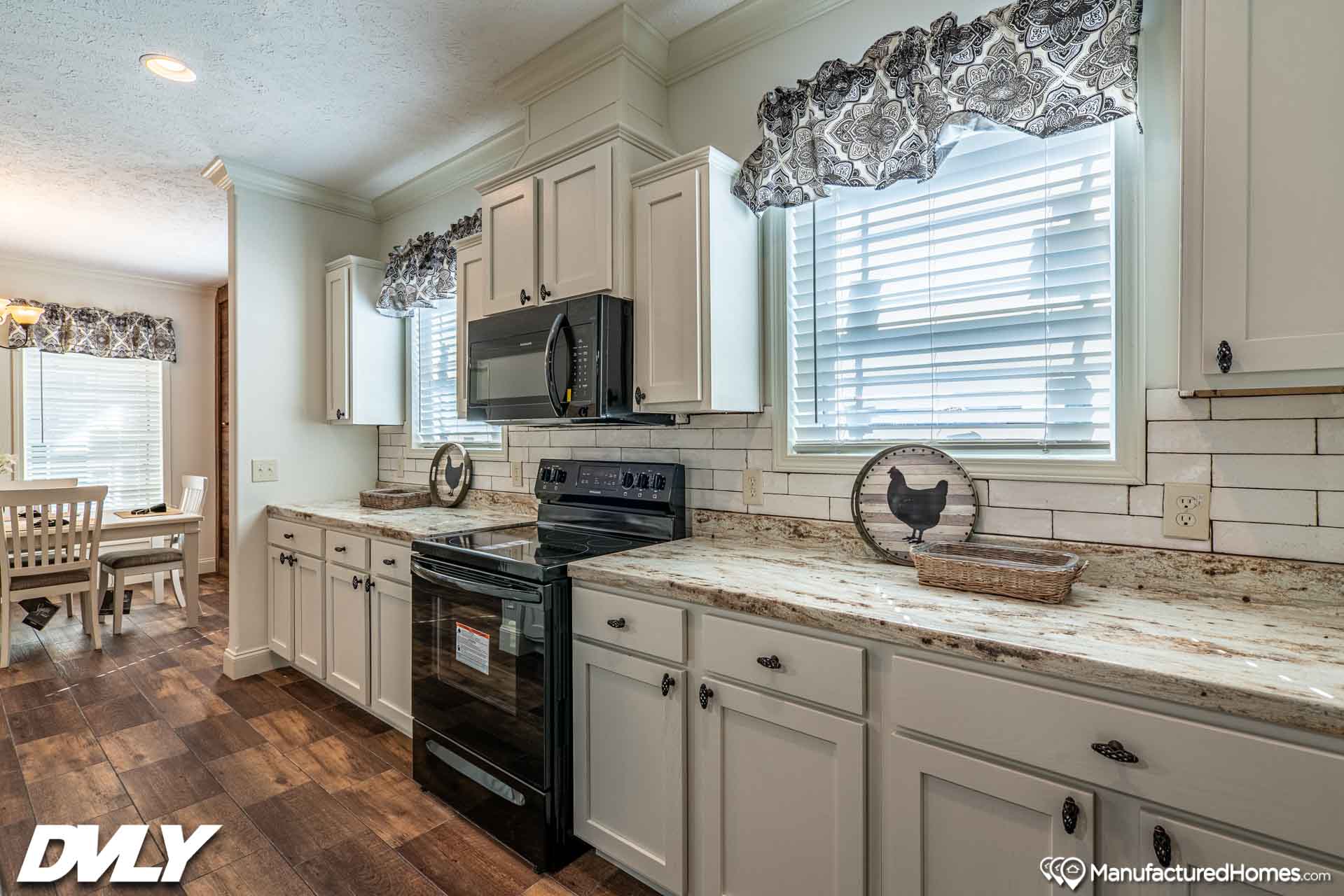 Orchard house (porch) kitchen home features