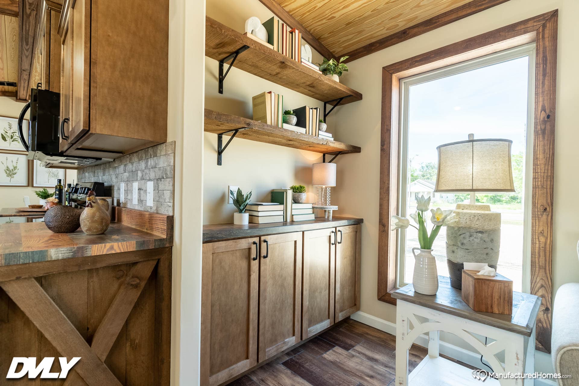 The lodge 4 kitchen home features