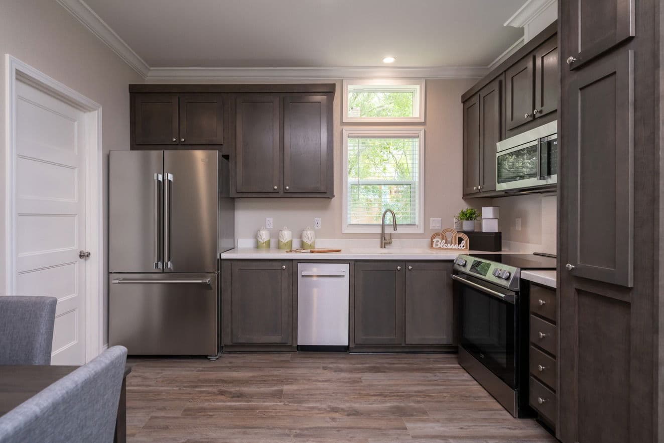 The chariot | 24442a | hud kitchen home features