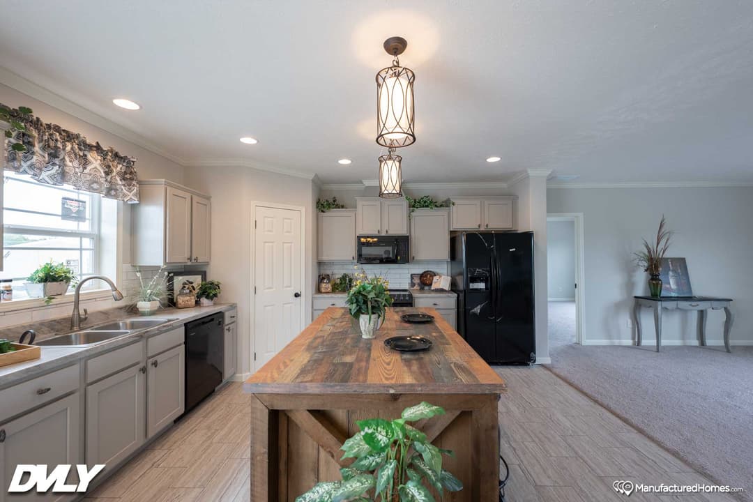 Novus kitchen home features