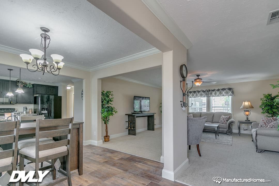 Brooks pointe interior home features