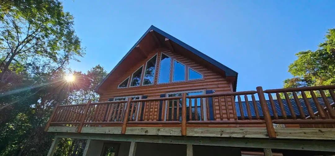 Chalet 2642 interior home features