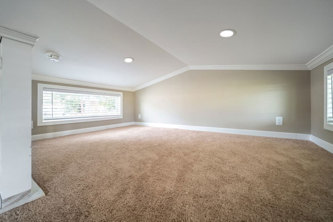 The glacier | 11351g | ansi interior home features