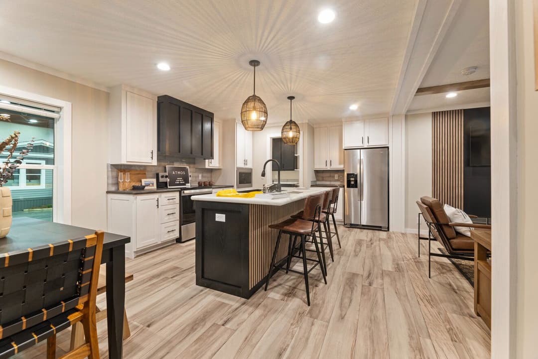 The atmos | 28603n | hud kitchen home features