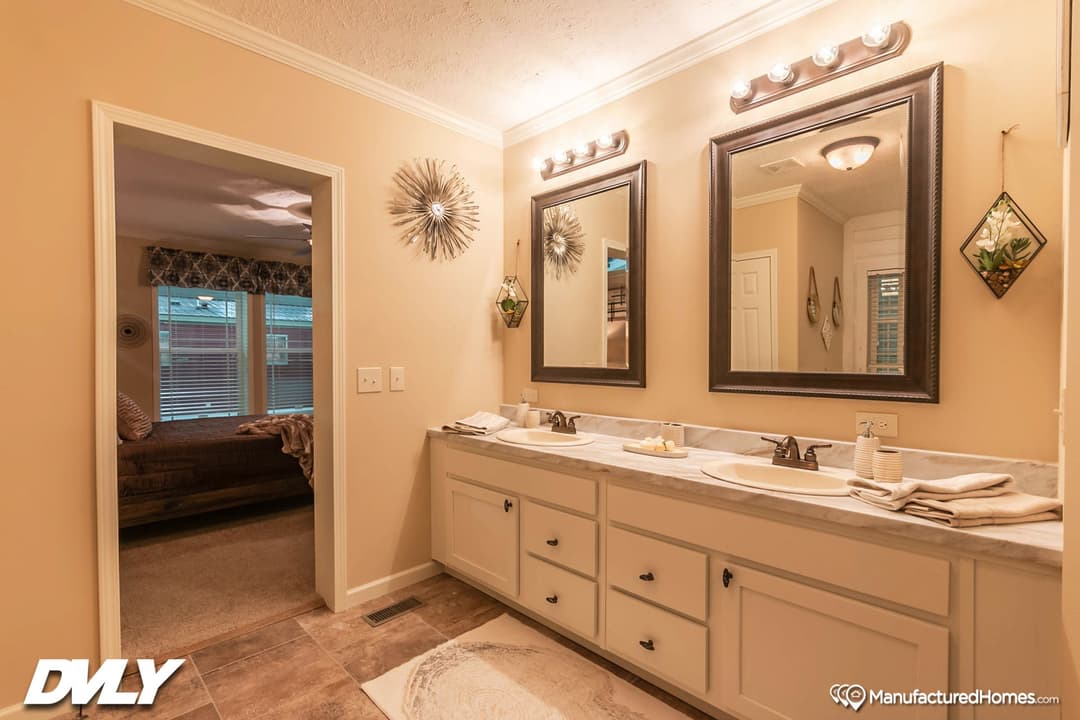The adriel bathroom home features