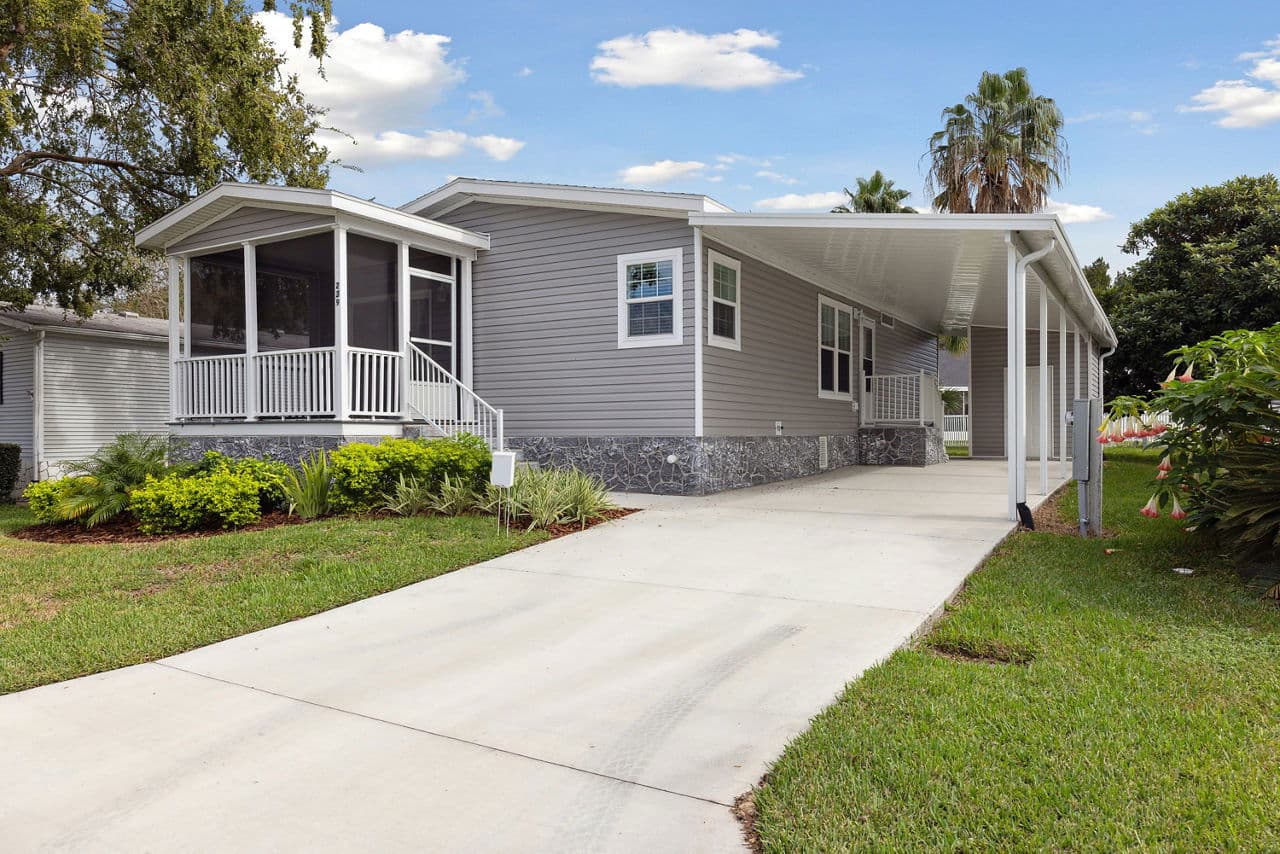 Silver springs 4893 elevation and exterior home features