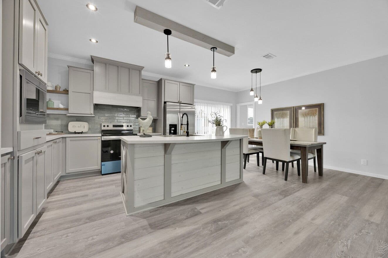 The quinn | 30523a | hud kitchen home features