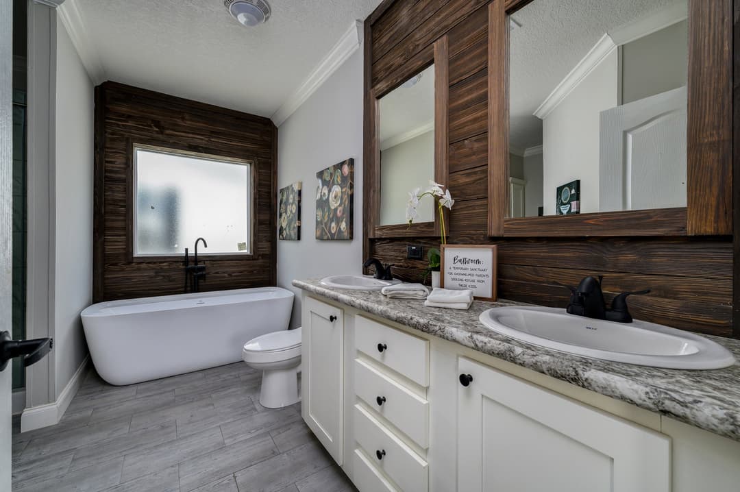 Annabelle bathroom home features