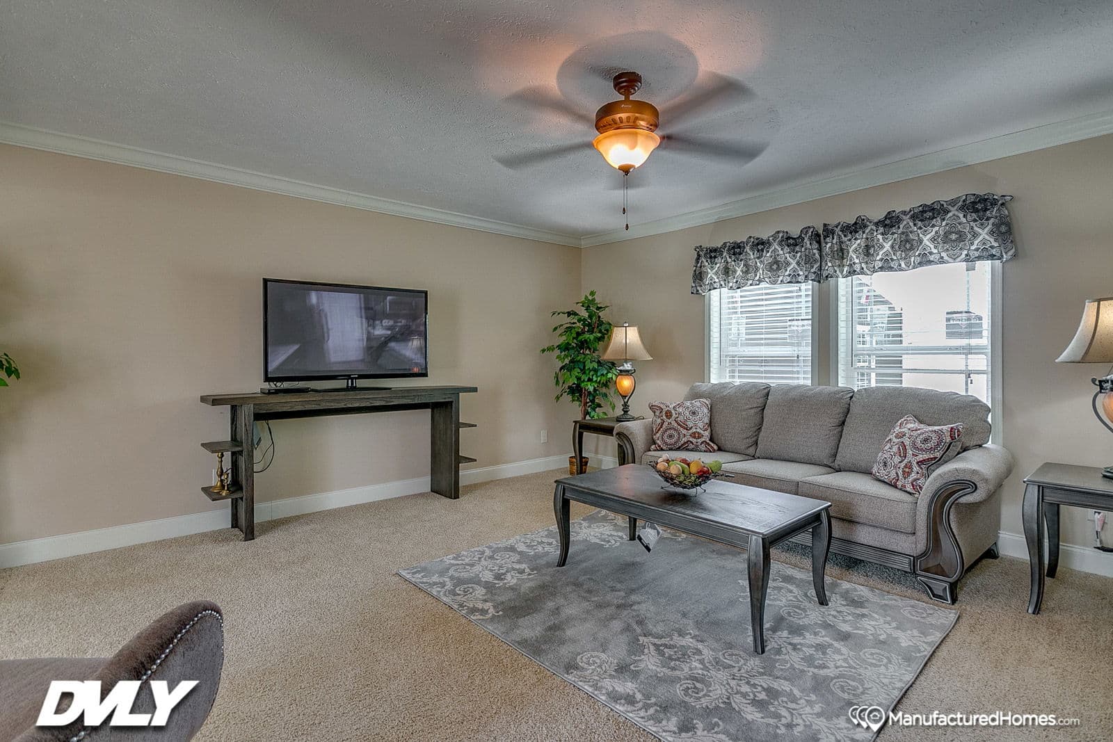 Brooks pointe interior home features