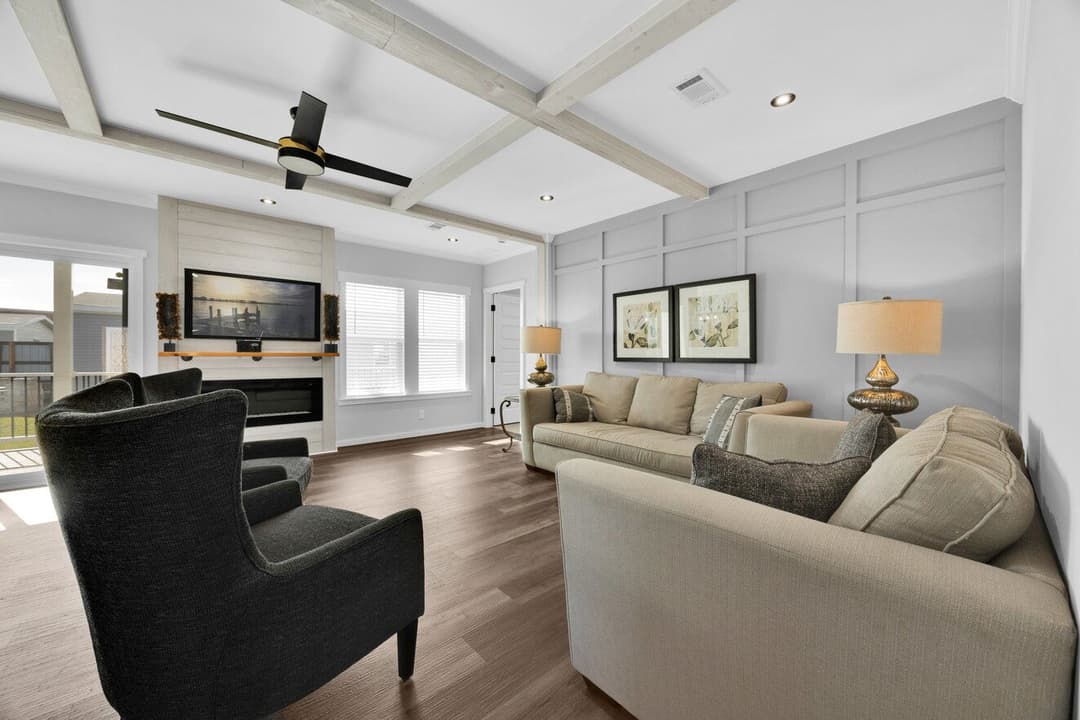 The draper | 40764a | hud interior home features