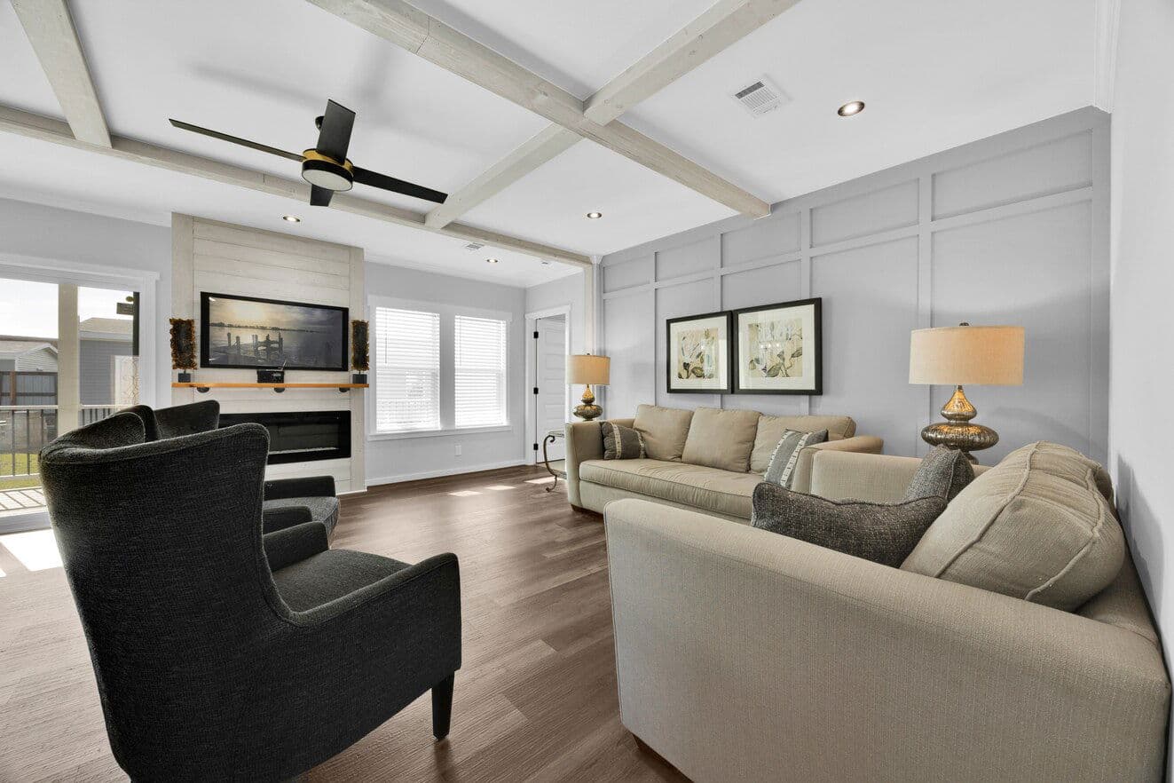 The draper | 40764a | hud interior home features