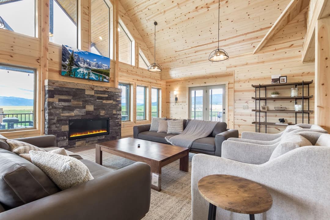 Canyon lodge 2652 interior home features