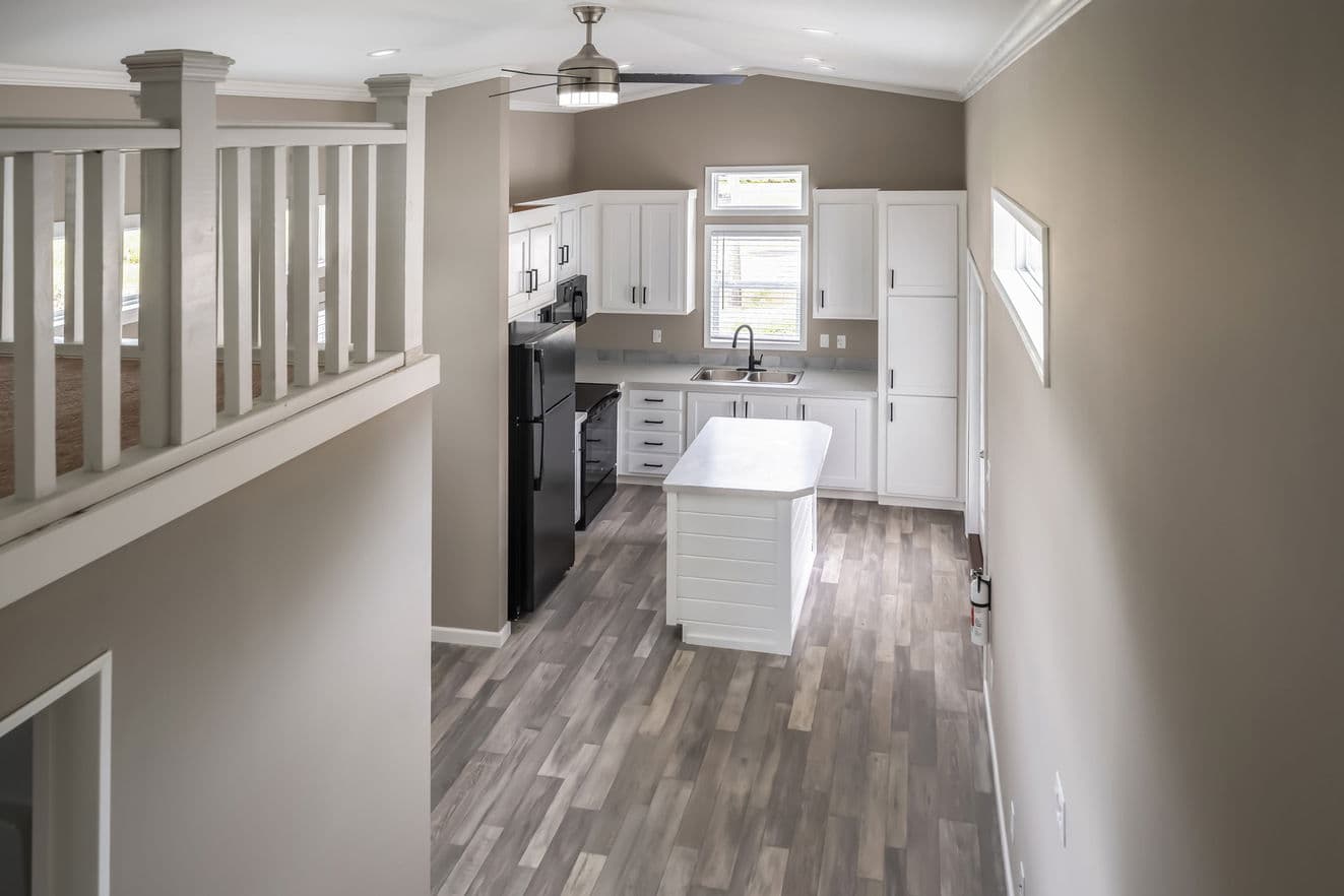 The glacier | 11351g | ansi interior and hero home features