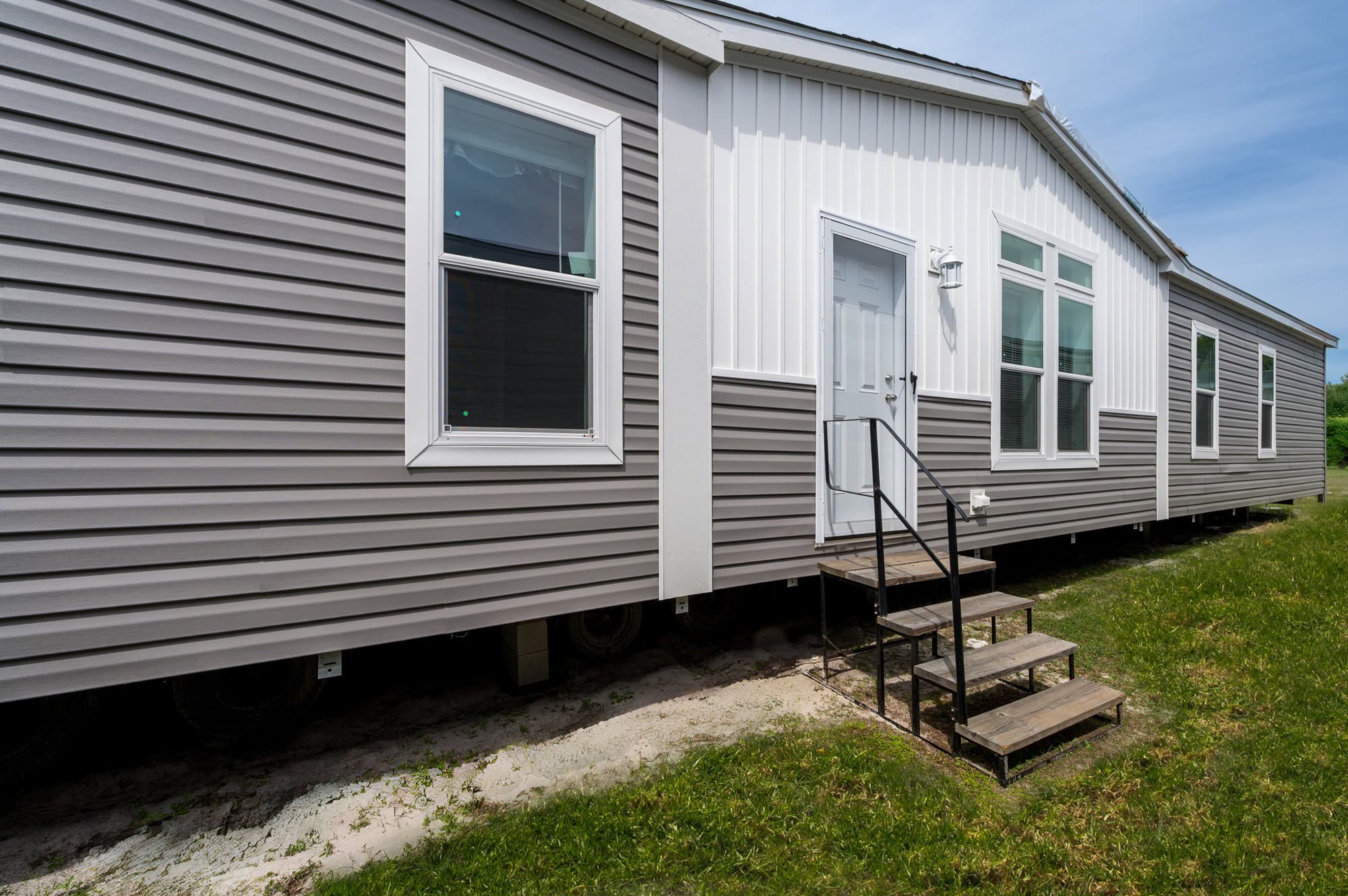 Keaton exterior home features