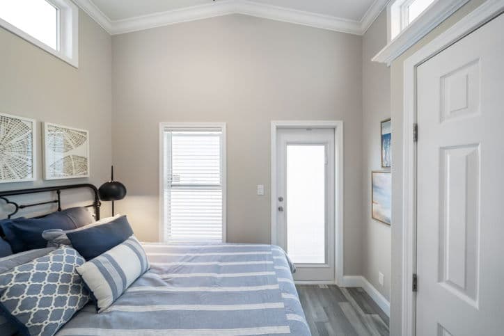 The avalon | 11341a | ansi bedroom home features