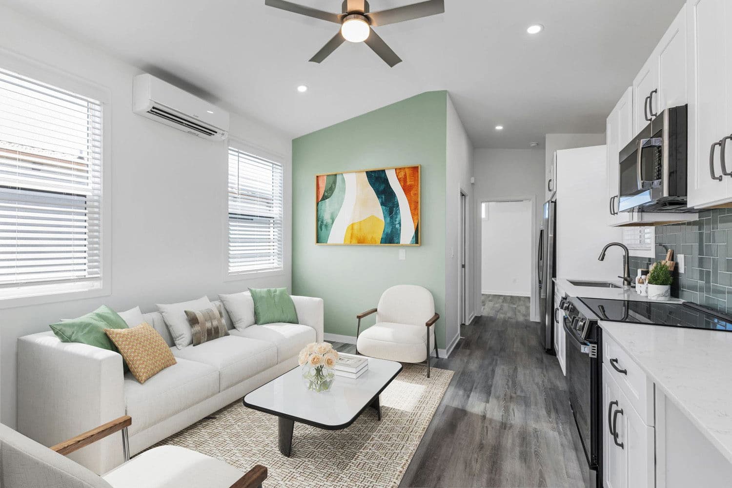 Villa rosa interior home features