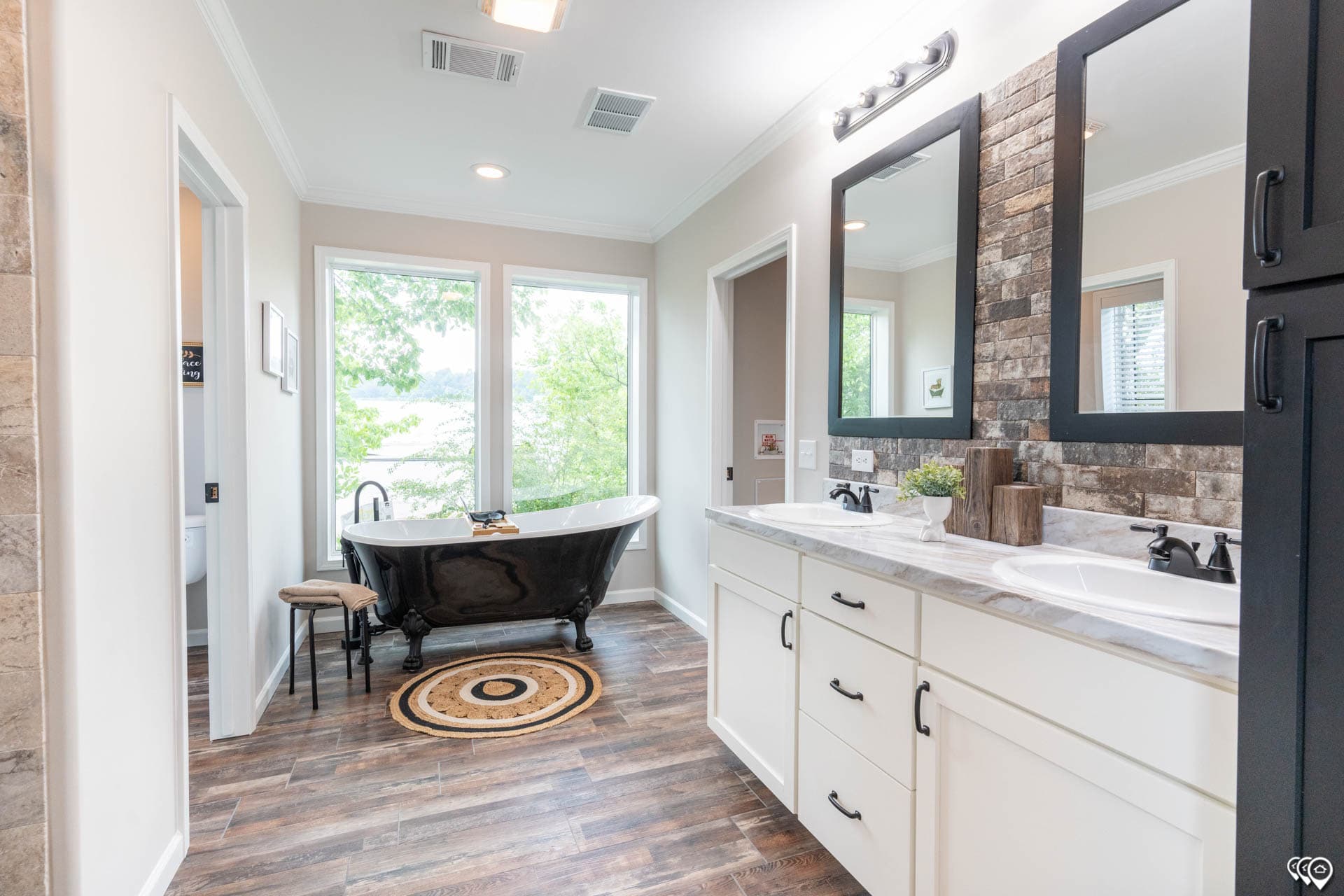 The woodside bathroom home features