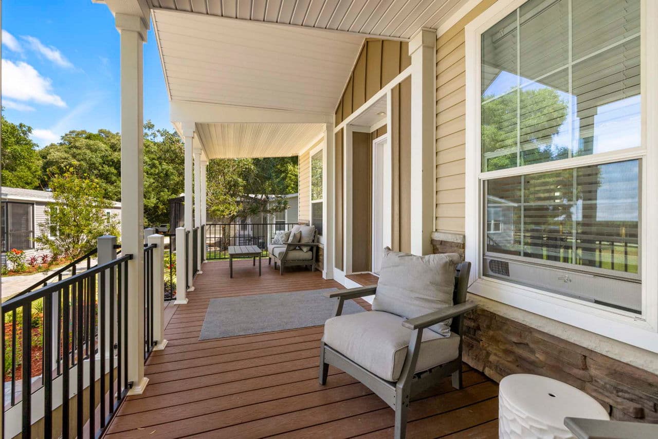 Silver springs 5355 exterior home features