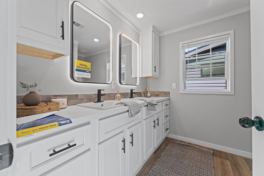 The helix | 16763n | hud bathroom home features