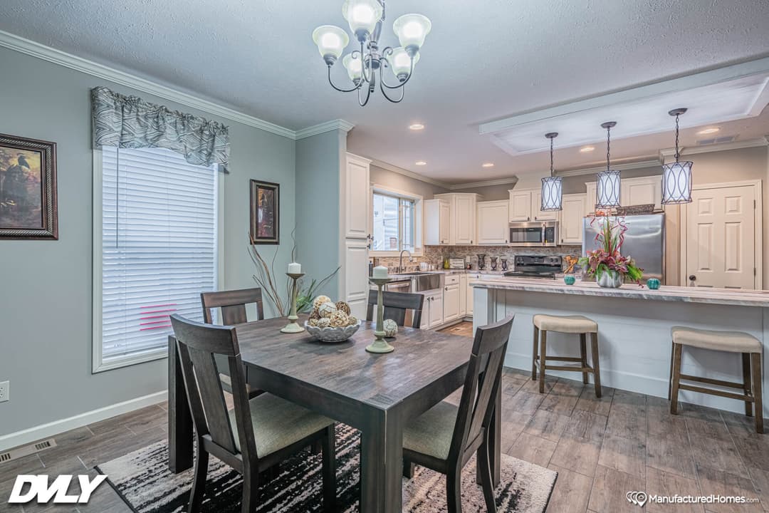 The big chief interior home features